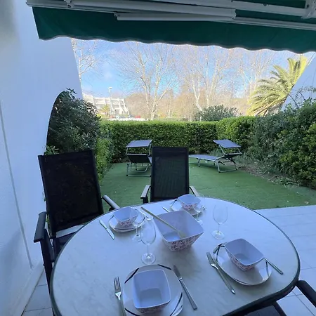 Sol-y-days Martinic, Rez-de-jardin A Deux Pas Des Plages *